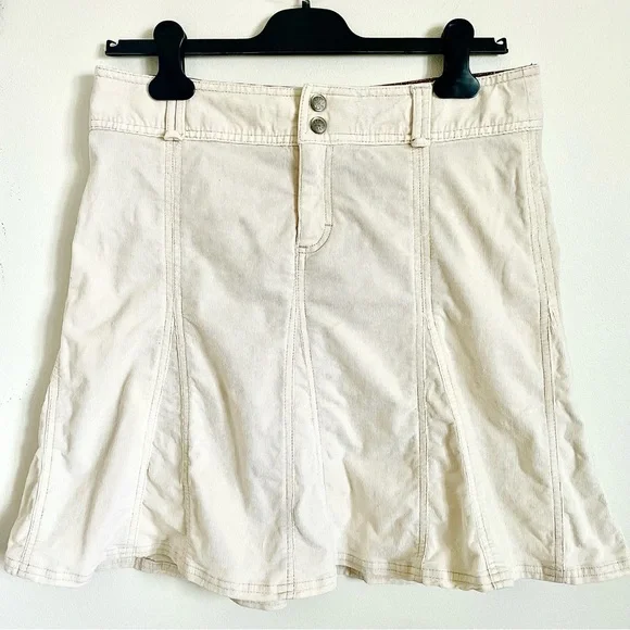 Athleta Corduroy Whenever Flare Mini Skirt in Cream Size 6 EUC - Picture 3 of 12